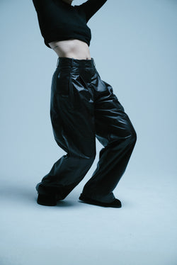 HIGH-WAISTED LEATHER TROUSERS
